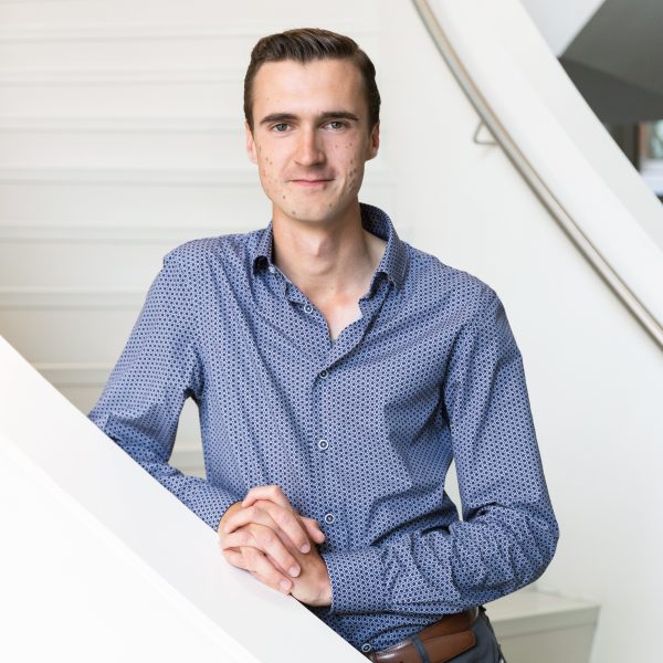 Portret Tomas van den Heuvel