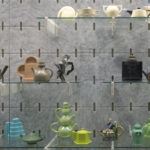 DesignMuseumDenBosch_De stoel, de lamp, de vaas en… de theepot_tentoonstelling_keramiek_collectie_FotoBenNienhuis (26)